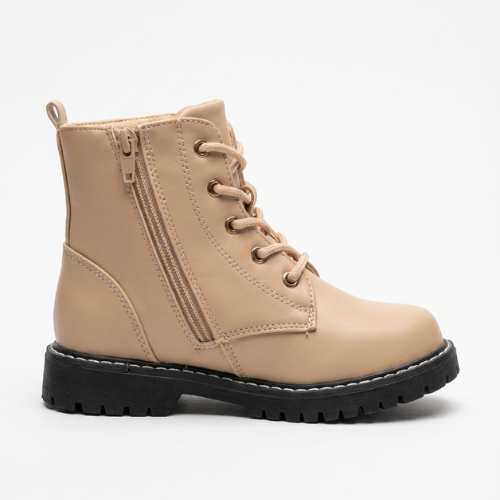 Paire de bottines enfant beige au design moderne avec semelle antidérapante